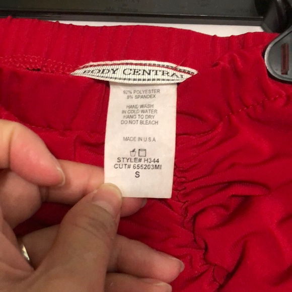 🔴SALES🔴Body Central Asymmetrical ruched skirt S - Picture 5 of 6